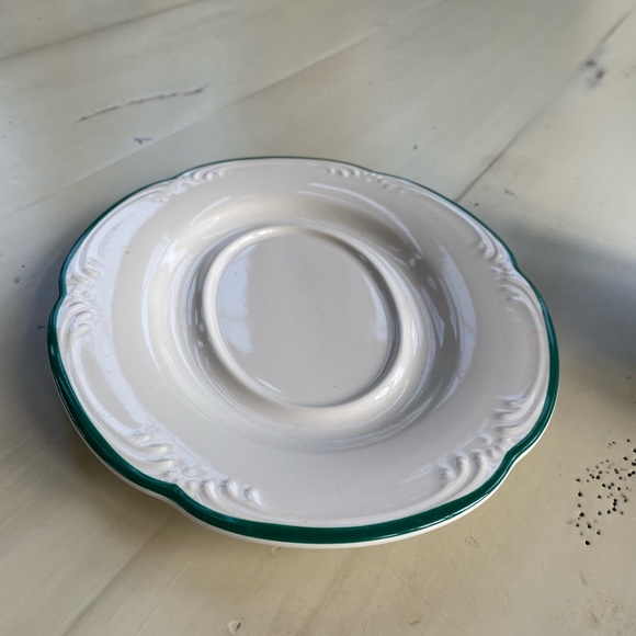 VTG Pfaltzgraff Winterberry Holiday 🎄 Gravy Boat - Picture 8 of 12